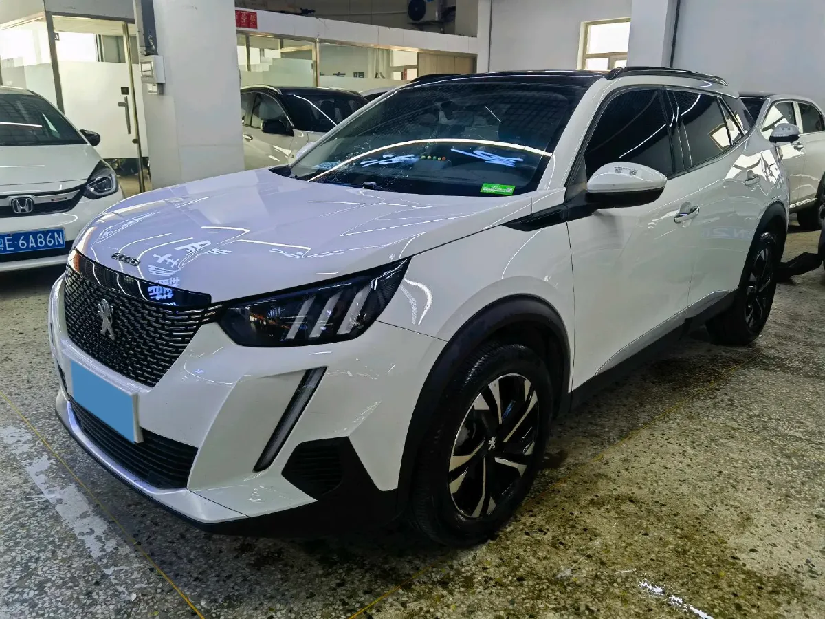 2022 Peugeot 2008 1.2T 136HP L3 6DCT,autocango,china used car exporter,china ev exporter,chinese used car exporter,chinese used ev exporter