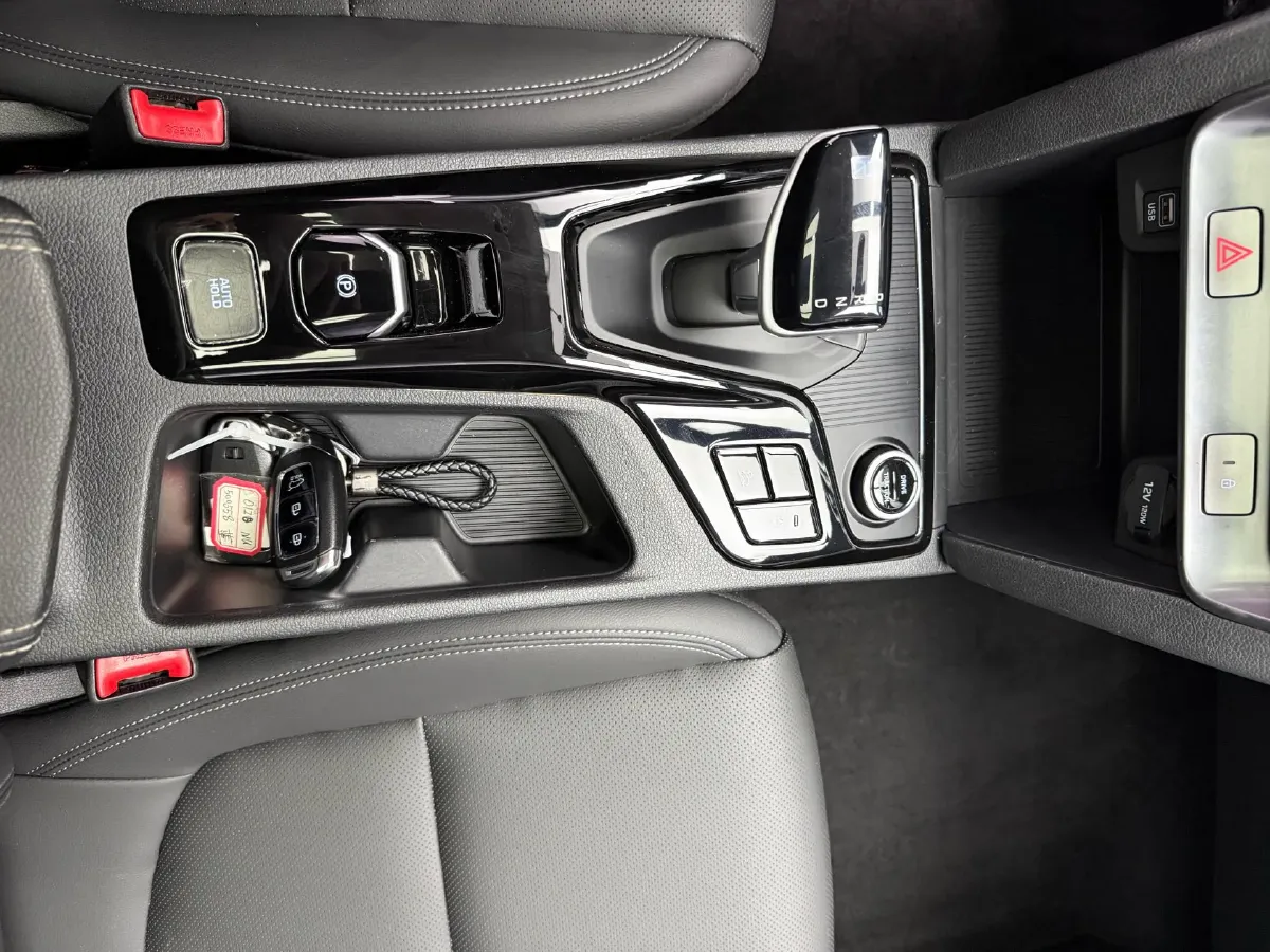 2021 Hyundai ix35 1.4T 140HP L4 7DCT,autocango,china used car exporter,china ev exporter,chinese used car exporter,chinese used ev exporter