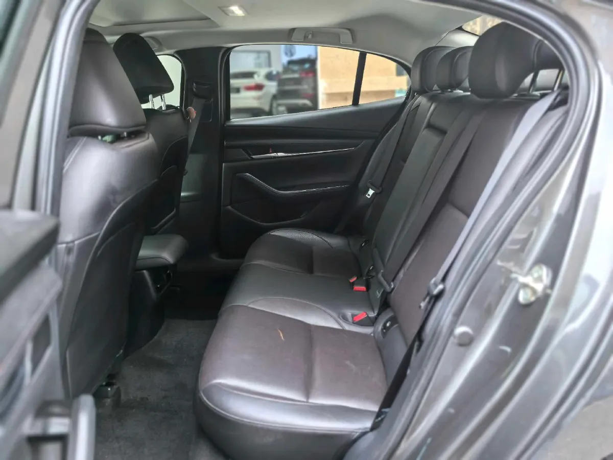 2020 Mazda 3 Axela 2.0L 158HP L4 6AT,autocango,china used car exporter,china ev exporter,chinese used car exporter,chinese used ev exporter