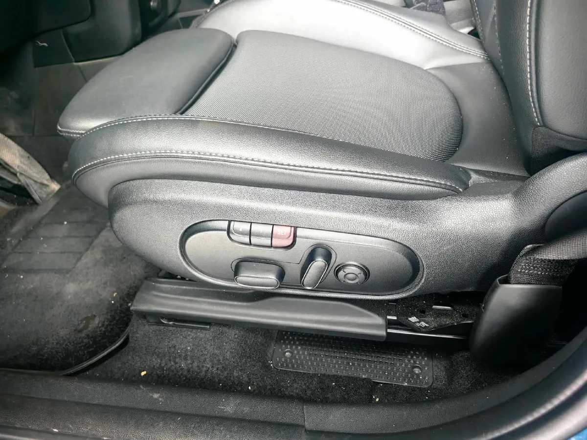 2021 MINI COUNTRYMAN 1.5T 136HP L3 7DCT,autocango,china used car exporter,china ev exporter,chinese used car exporter,chinese used ev exporter