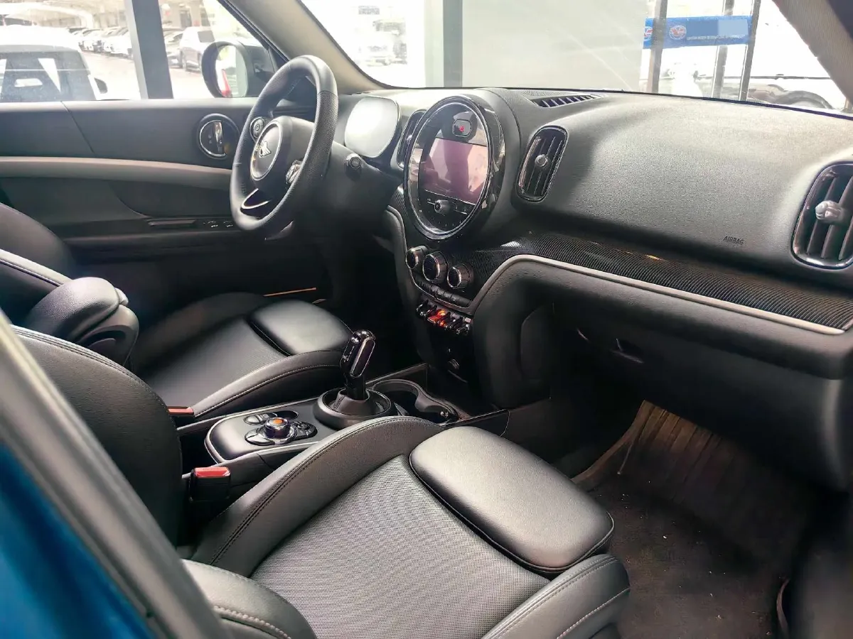 2021 MINI COUNTRYMAN 1.5T 136HP L3 7DCT,autocango,china used car exporter,china ev exporter,chinese used car exporter,chinese used ev exporter