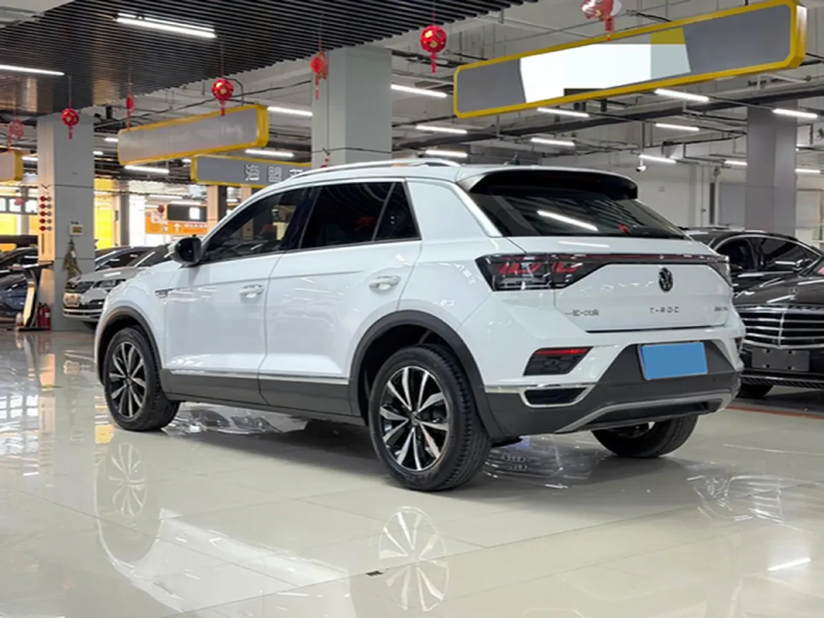 2023 Volkswagen T-Roc 1.4T 150HP L4 7DCT,autocango,china used car exporter,china ev exporter,chinese used car exporter,chinese used ev exporter