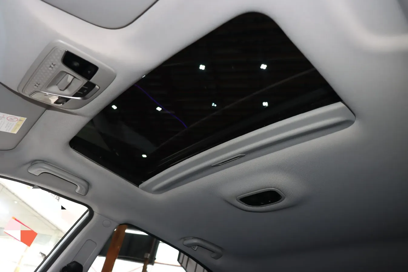 2021 BaoJun 530 1.5T 147HP L4 CVT,autocango,china used car exporter,china ev exporter,chinese used car exporter,chinese used ev exporter