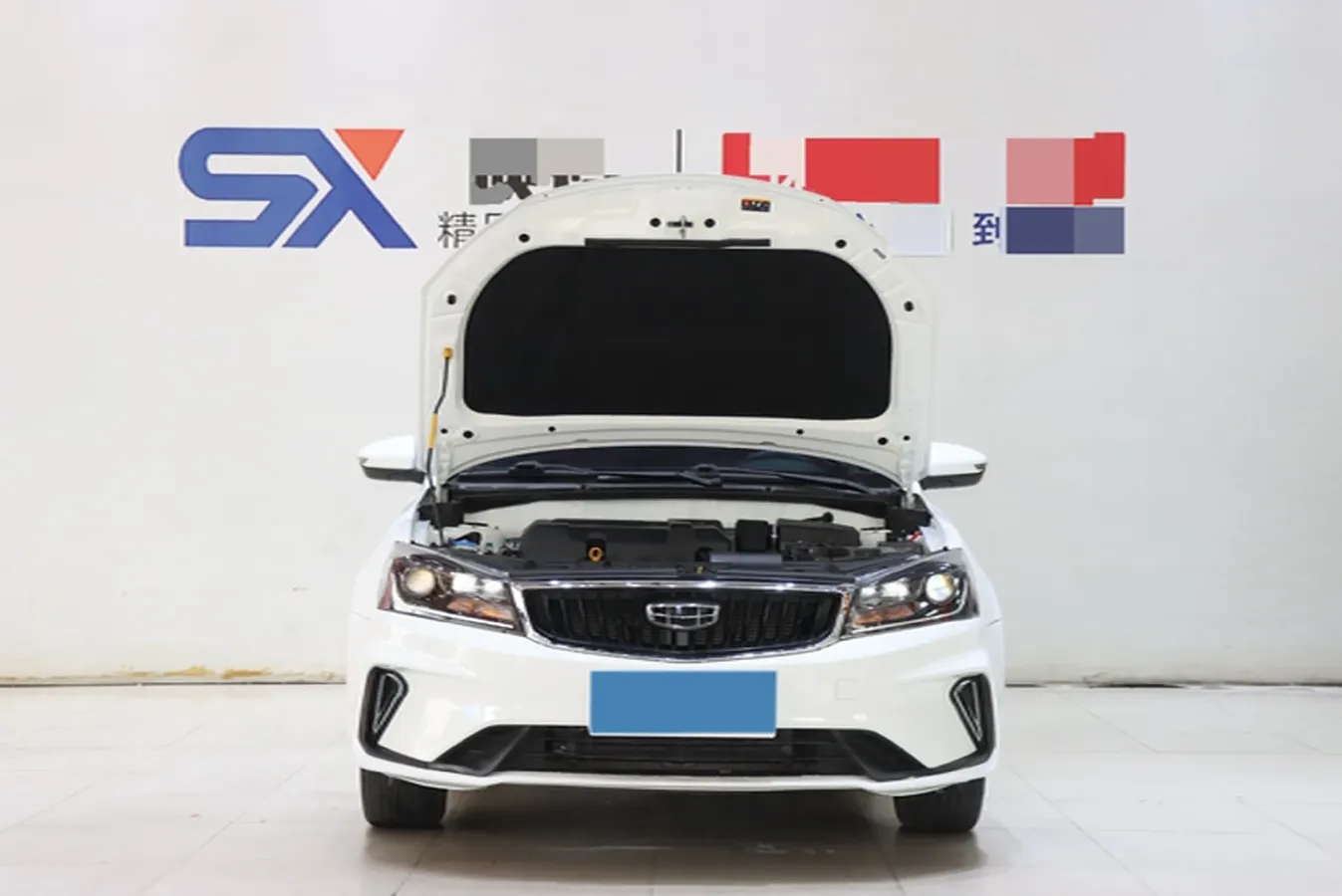 2021 BaoJun 530 1.5T 147HP L4 CVT,autocango,china used car exporter,china ev exporter,chinese used car exporter,chinese used ev exporter