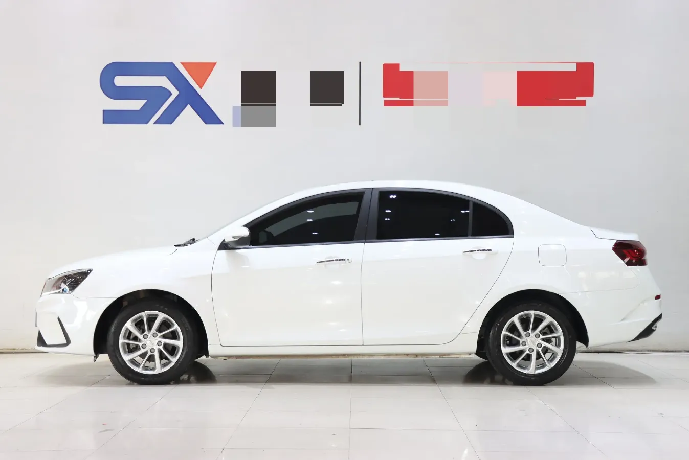 2021 BaoJun 530 1.5T 147HP L4 CVT,autocango,china used car exporter,china ev exporter,chinese used car exporter,chinese used ev exporter