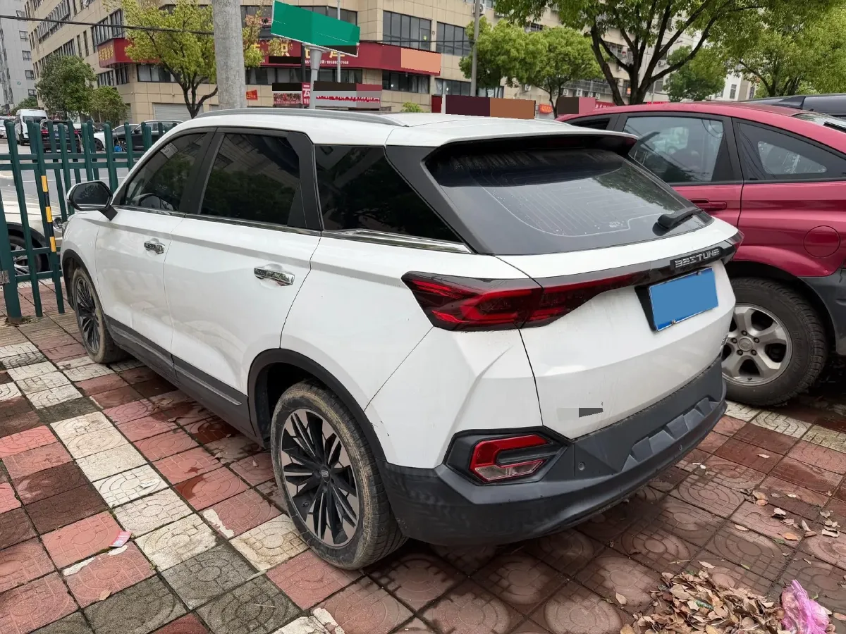 2020 Bestune T77 1.5T 169HP L4 7DCT,autocango,china used car exporter,china ev exporter,chinese used car exporter,chinese used ev exporter