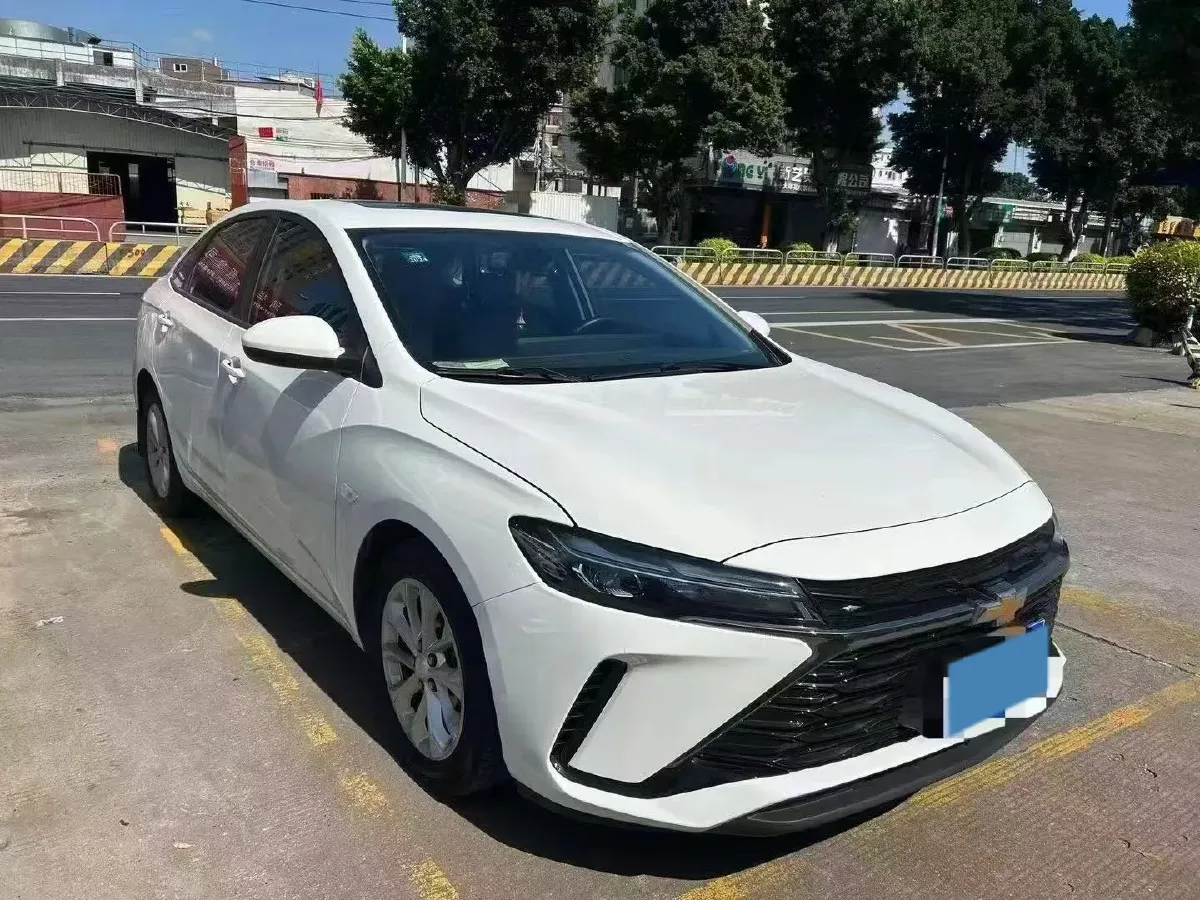 2023 Chevrolet Monza 1.5L 113HP L4 6DCT,autocango,china used car exporter,china ev exporter,chinese used car exporter,chinese used ev exporter