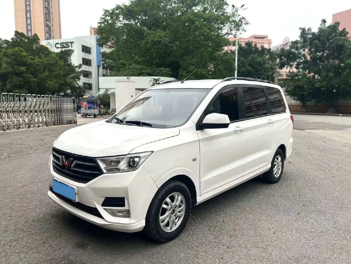 2021 WuLing RongGuang New Truck 1.5L 99HP L4 5MT,autocango,china used car exporter,china ev exporter,chinese used car exporter,chinese used ev exporter