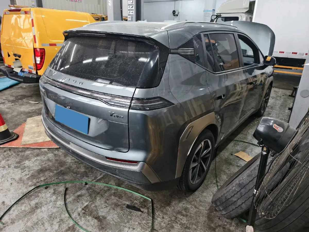 2023 MAXUS Interstellar 2.0T 143HP L4 6AT,autocango,china used car exporter,china ev exporter,chinese used car exporter,chinese used ev exporter