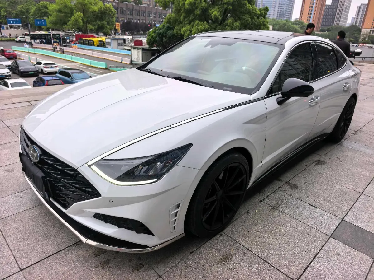 2020 Hyundai Sonata 2.0T 240HP L4 8AT,autocango,china used car exporter,china ev exporter,chinese used car exporter,chinese used ev exporter