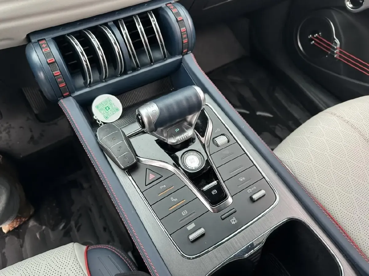 2022 Foton Grand General G7 2.0T 238HP L4 8AT,autocango,china used car exporter,china ev exporter,chinese used car exporter,chinese used ev exporter