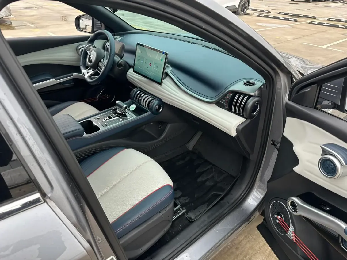 2022 Foton Grand General G7 2.0T 238HP L4 8AT,autocango,china used car exporter,china ev exporter,chinese used car exporter,chinese used ev exporter