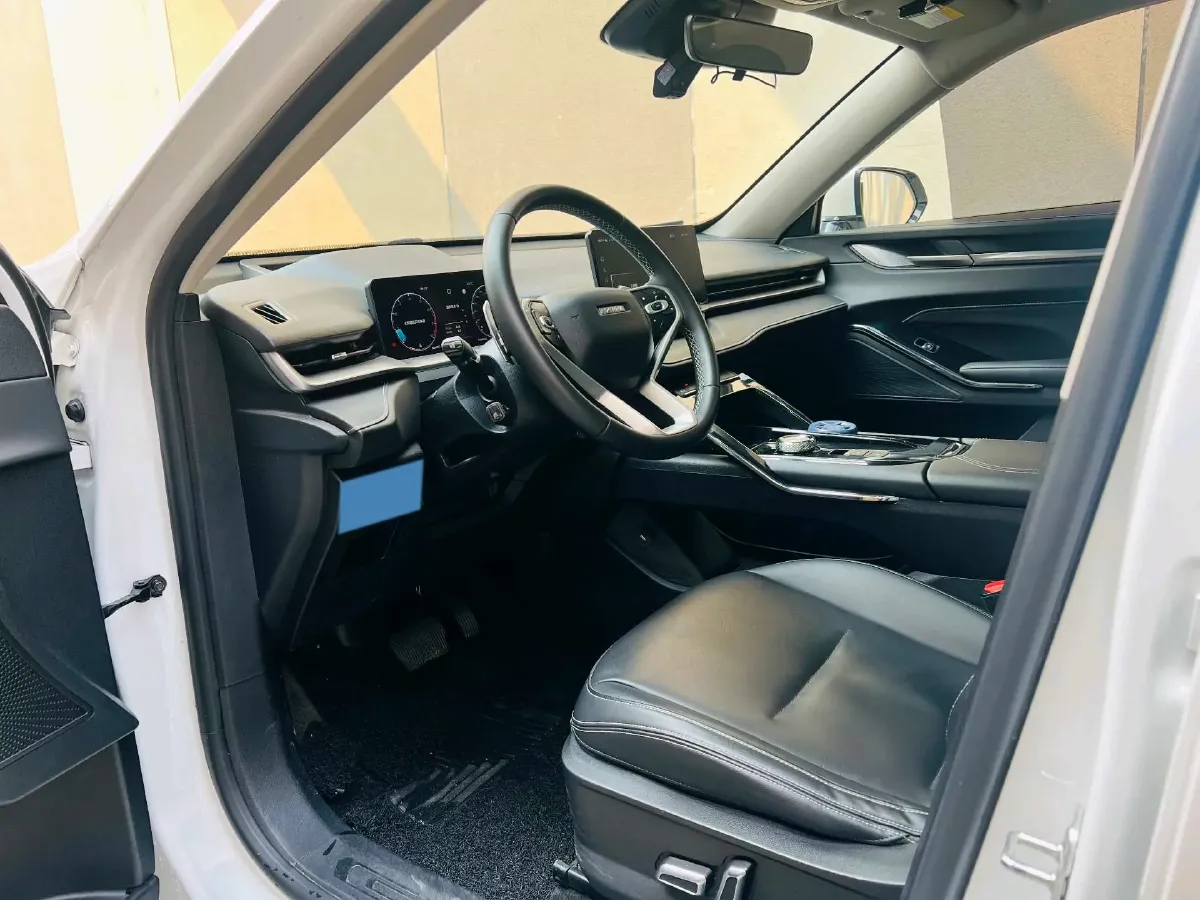 2021 Haval H6 2.0T 211HP L4 7DCT,autocango,china used car exporter,china ev exporter,chinese used car exporter,chinese used ev exporter