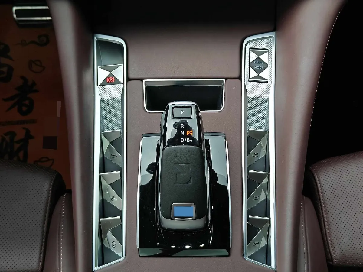 2021 Volvo S60 PHEV 2.0T 303HP L4 8AT PHEV 11.6KWH,autocango,china used car exporter,china ev exporter,chinese used car exporter,chinese used ev exporter