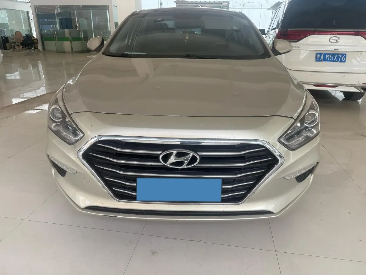2017 Hyundai Mistra 1.6T 175HP L4 7DCT,autocango,china used car exporter,china ev exporter,chinese used car exporter,chinese used ev exporter