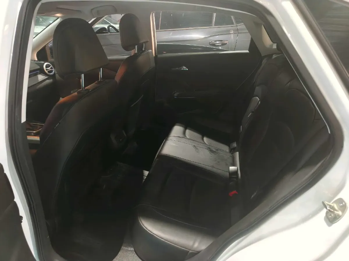 2023 Chevrolet Monza 1.3T 163HP L3 6AT,autocango,china used car exporter,china ev exporter,chinese used car exporter,chinese used ev exporter