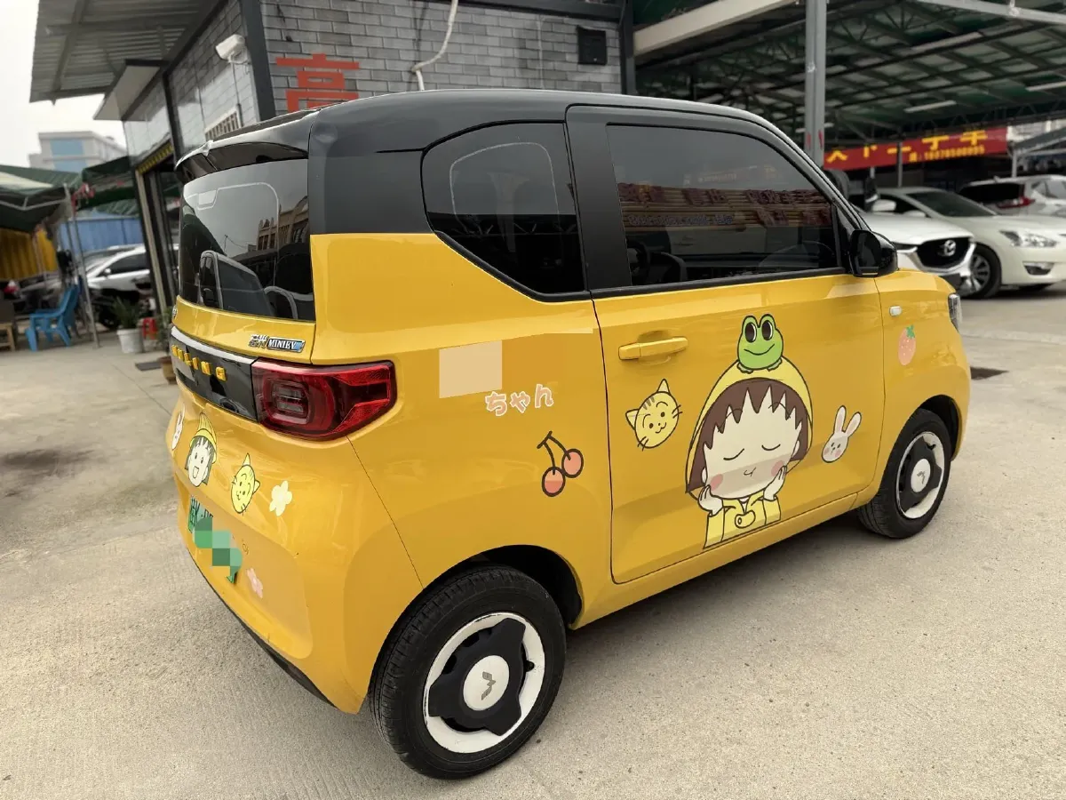 2021 WuLing HongGuang MINI EV BEV 13.9KWH,autocango,china used car exporter,china ev exporter,chinese used car exporter,chinese used ev exporter