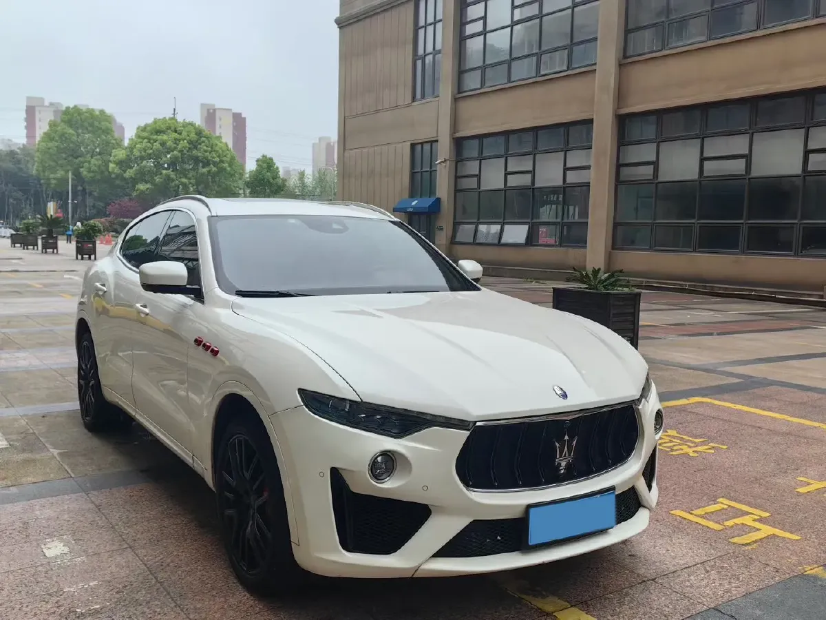 2019 Maserati Levante 3.8T 550HP V8 8AT,autocango,china used car exporter,china ev exporter,chinese used car exporter,chinese used ev exporter