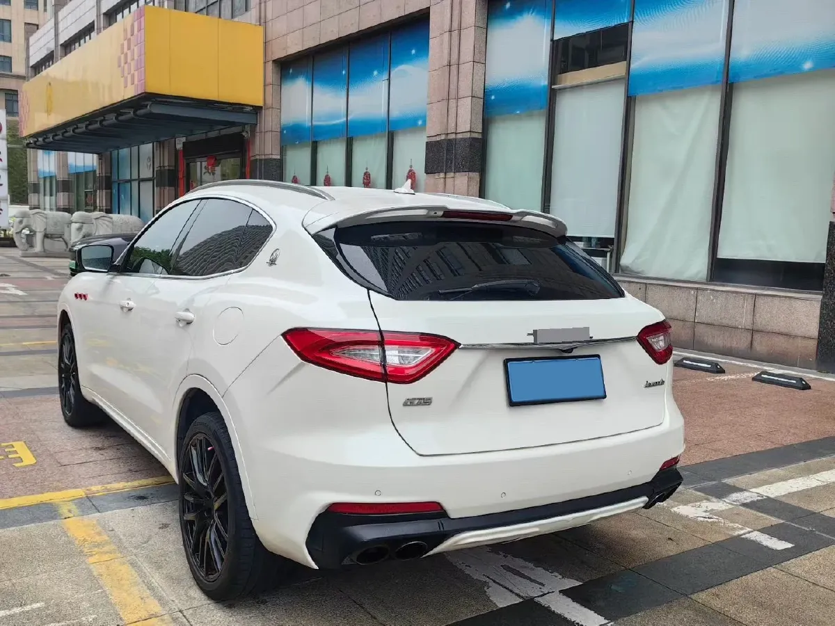 2019 Maserati Levante 3.8T 550HP V8 8AT,autocango,china used car exporter,china ev exporter,chinese used car exporter,chinese used ev exporter