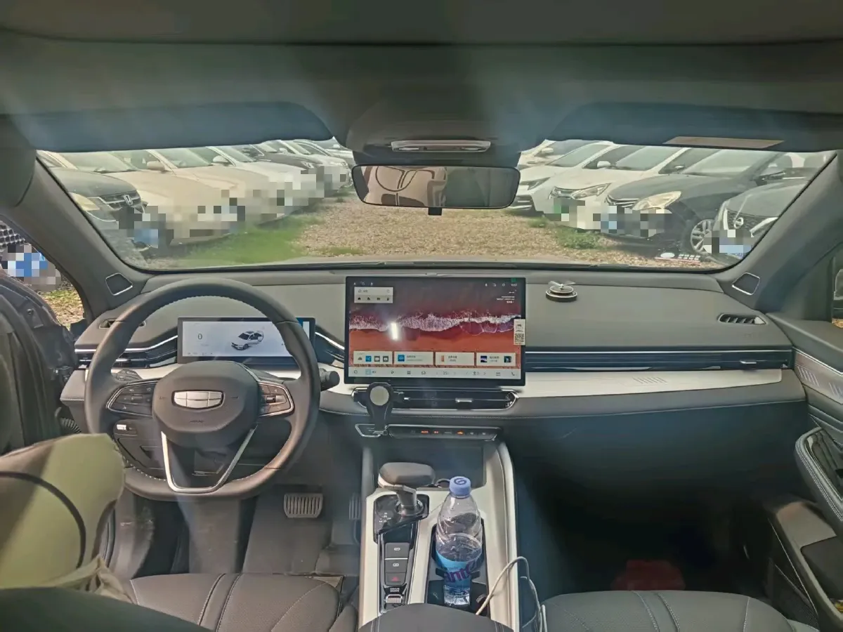 2025 Geely Preface 1.5T 181HP L4 7DCT,autocango,china used car exporter,china ev exporter,chinese used car exporter,chinese used ev exporter