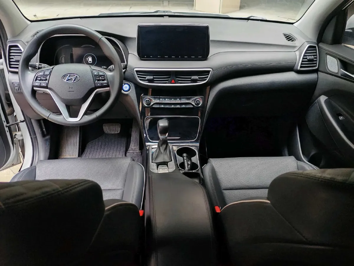 2020 Hyundai Tucson 1.6T 177HP L4 7DCT,autocango,china used car exporter,china ev exporter,chinese used car exporter,chinese used ev exporter