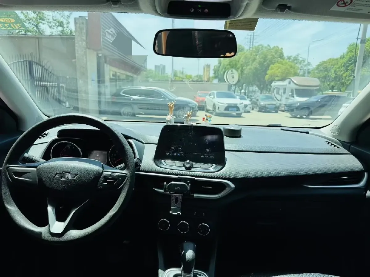 2019 Chevrolet Trax 1.0T 125HP L3 6AT,autocango,china used car exporter,china ev exporter,chinese used car exporter,chinese used ev exporter