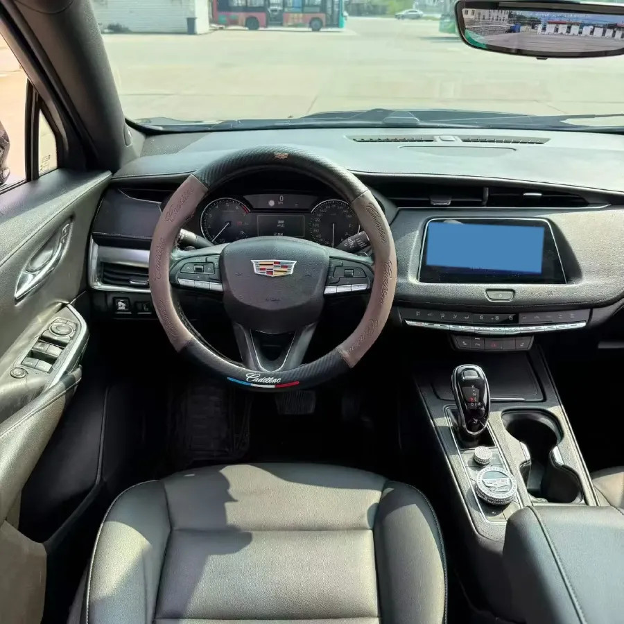 2021 Cadillac XT4 2.0T 237HP L4 9AT,autocango,china used car exporter,china ev exporter,chinese used car exporter,chinese used ev exporter