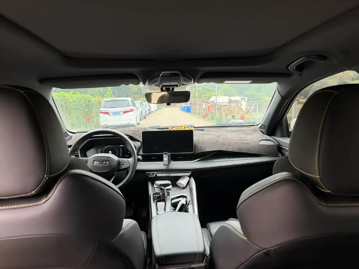 2023 Geely Preface 1.5T 181HP L4 7DCT,autocango,china used car exporter,china ev exporter,chinese used car exporter,chinese used ev exporter