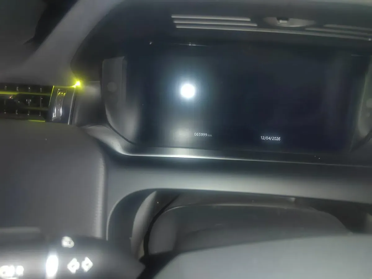 2020 Land Rover Discovery Sport 2.0T 249HP L4 9AT,autocango,china used car exporter,china ev exporter,chinese used car exporter,chinese used ev exporter