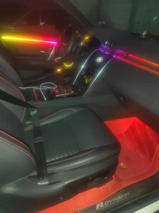 2020 Land Rover Discovery Sport 2.0T 249HP L4 9AT,autocango,china used car exporter,china ev exporter,chinese used car exporter,chinese used ev exporter