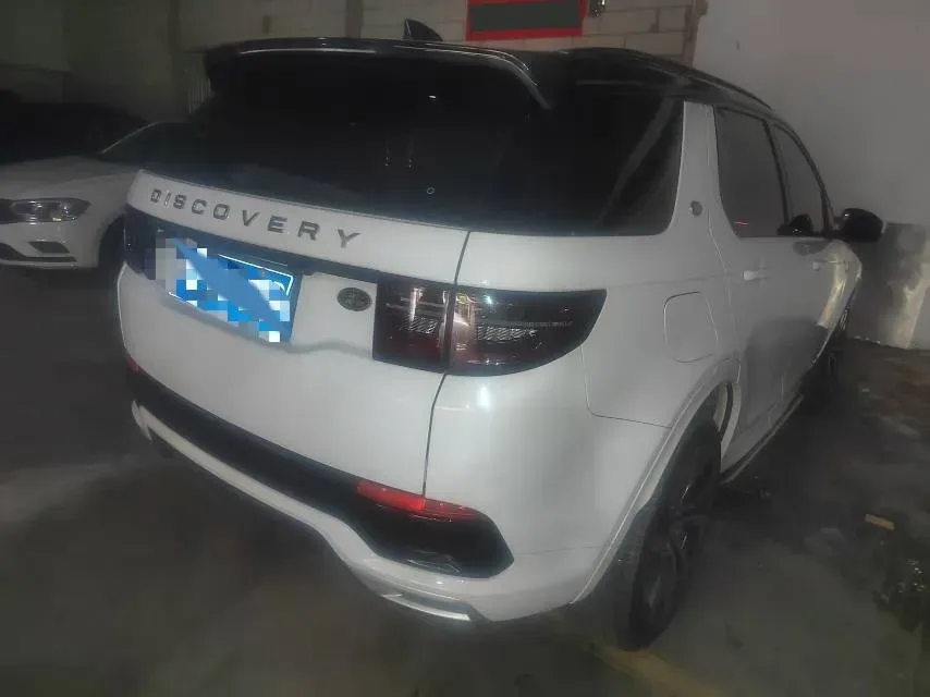 2020 Land Rover Discovery Sport 2.0T 249HP L4 9AT,autocango,china used car exporter,china ev exporter,chinese used car exporter,chinese used ev exporter