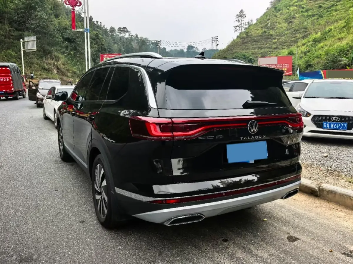 2021 Volkswagen Talagon 2.0T 220HP L4 7DCT,autocango,china used car exporter,china ev exporter,chinese used car exporter,chinese used ev exporter