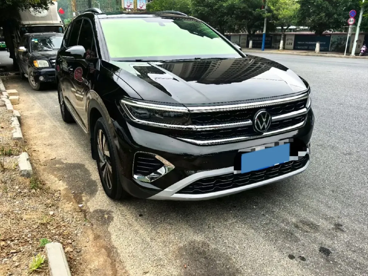 2021 Volkswagen Talagon 2.0T 220HP L4 7DCT,autocango,china used car exporter,china ev exporter,chinese used car exporter,chinese used ev exporter