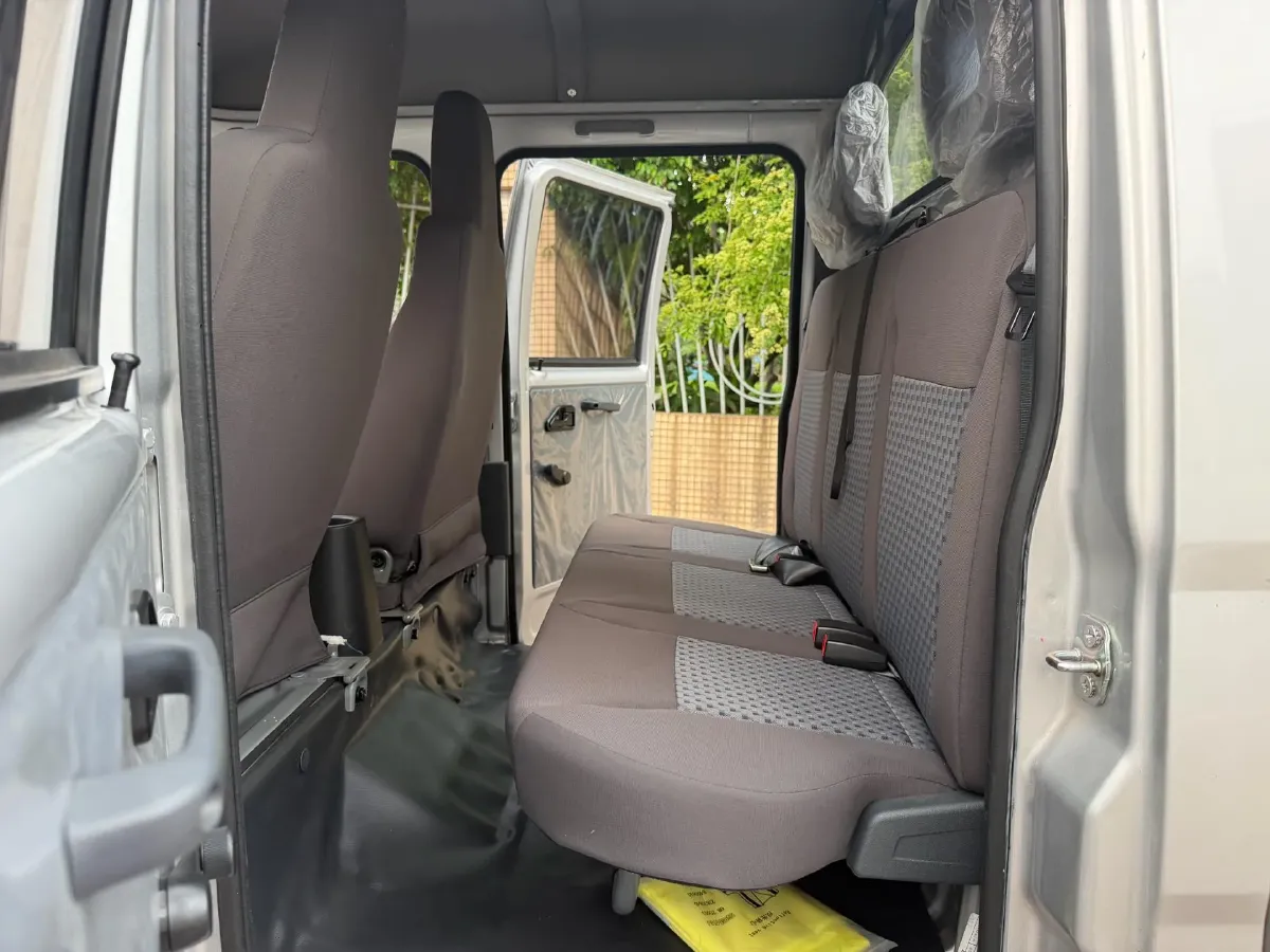 2023 WuLing ZhiGuang Mini Truck 1.5L 102HP L4 5MT,autocango,china used car exporter,china ev exporter,chinese used car exporter,chinese used ev exporter