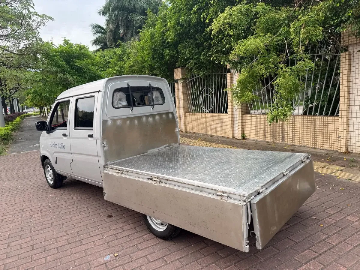 2023 WuLing ZhiGuang Mini Truck 1.5L 102HP L4 5MT,autocango,china used car exporter,china ev exporter,chinese used car exporter,chinese used ev exporter
