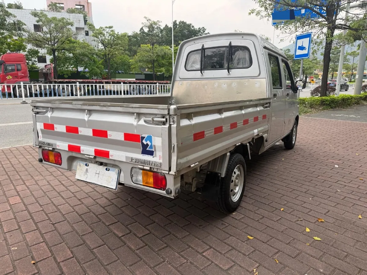 2023 WuLing ZhiGuang Mini Truck 1.5L 102HP L4 5MT,autocango,china used car exporter,china ev exporter,chinese used car exporter,chinese used ev exporter