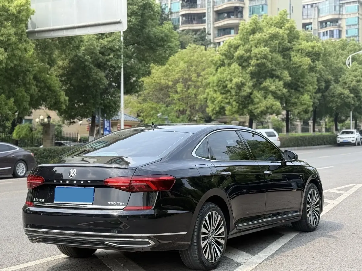 2019 Volvo V40 1.5T 152HP L4 6AT,autocango,china used car exporter,china ev exporter,chinese used car exporter,chinese used ev exporter