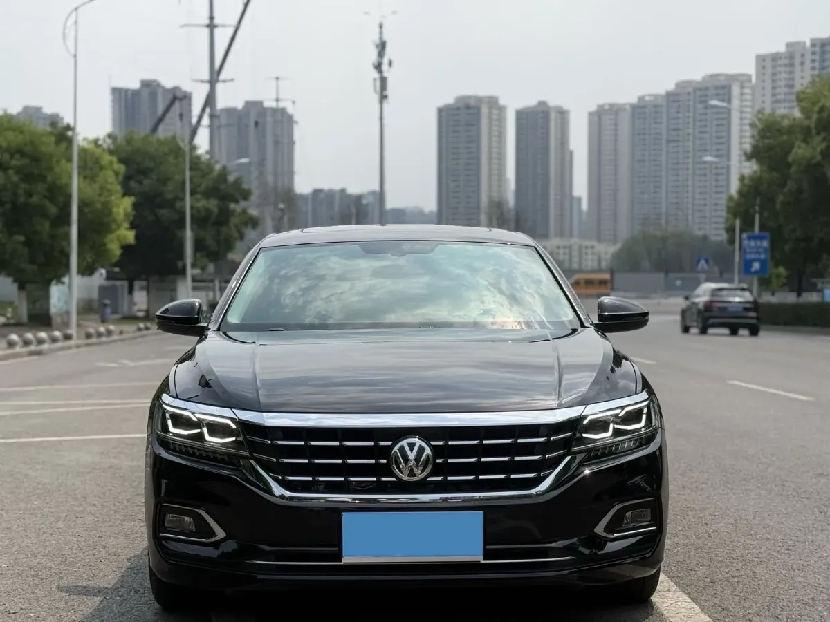 2019 Volvo V40 1.5T 152HP L4 6AT,autocango,china used car exporter,china ev exporter,chinese used car exporter,chinese used ev exporter
