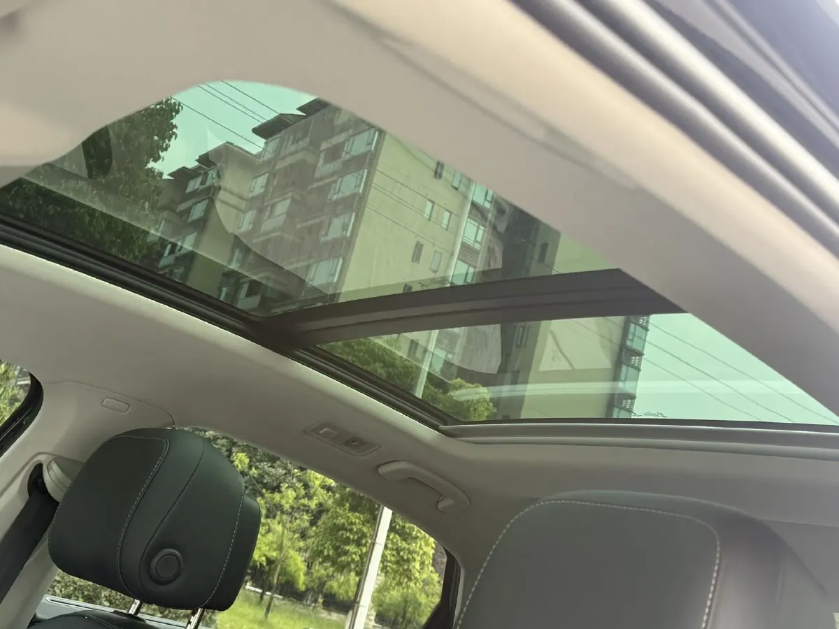 2019 Volvo V40 1.5T 152HP L4 6AT,autocango,china used car exporter,china ev exporter,chinese used car exporter,chinese used ev exporter