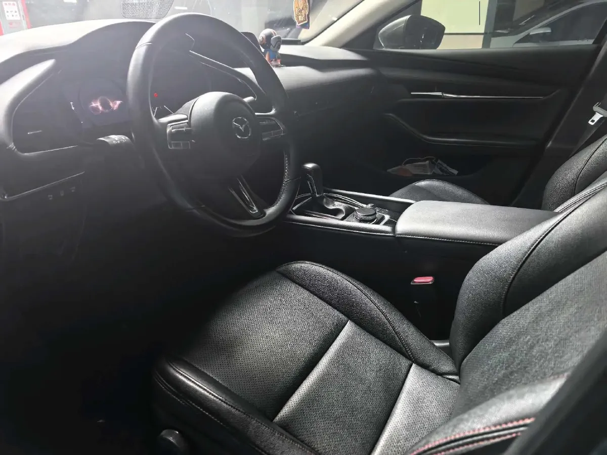 2020 Mazda 3 Axela 2.0L 158HP L4 6AT,autocango,china used car exporter,china ev exporter,chinese used car exporter,chinese used ev exporter