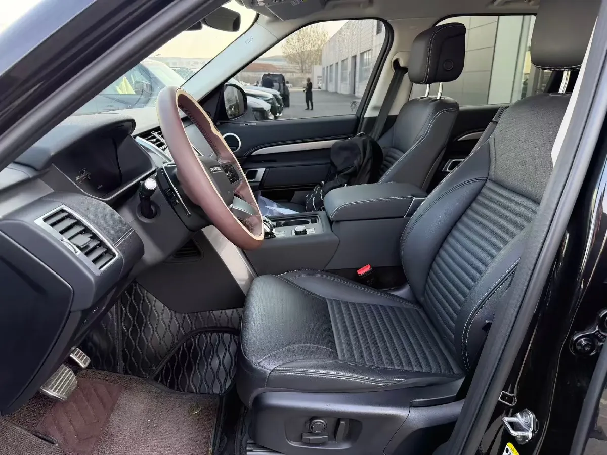 2024 Land Rover Discovery 3.0T 360HP L6 8AT,autocango,china used car exporter,china ev exporter,chinese used car exporter,chinese used ev exporter