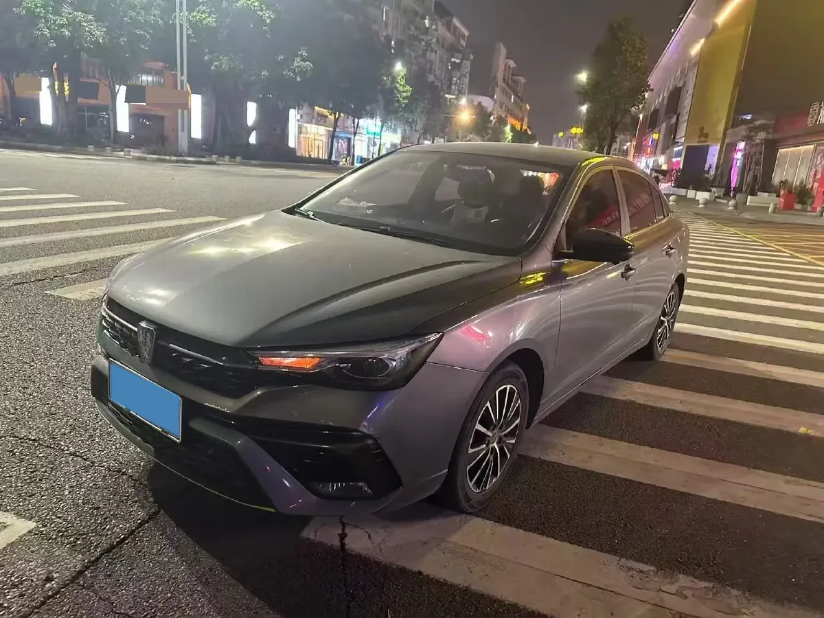 2021 Roewe i5 1.5L 120HP L4 CVT,autocango,china used car exporter,china ev exporter,chinese used car exporter,chinese used ev exporter