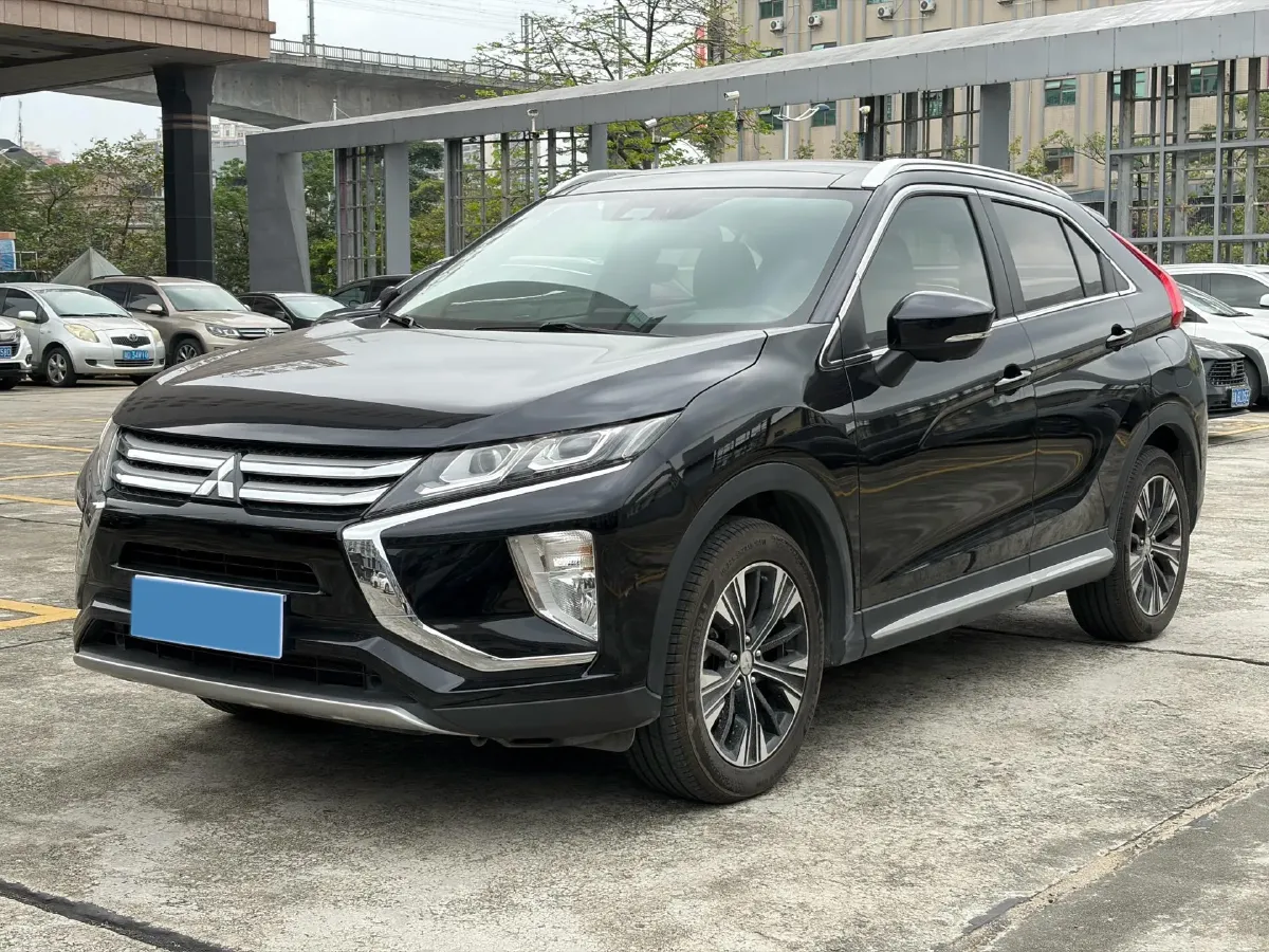 2018 Mitsubishi Eclipse Cross 1.5T 170HP L4 CVT,autocango,china used car exporter,china ev exporter,chinese used car exporter,chinese used ev exporter