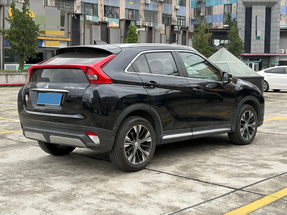 2018 Mitsubishi Eclipse Cross 1.5T 170HP L4 CVT,autocango,china used car exporter,china ev exporter,chinese used car exporter,chinese used ev exporter