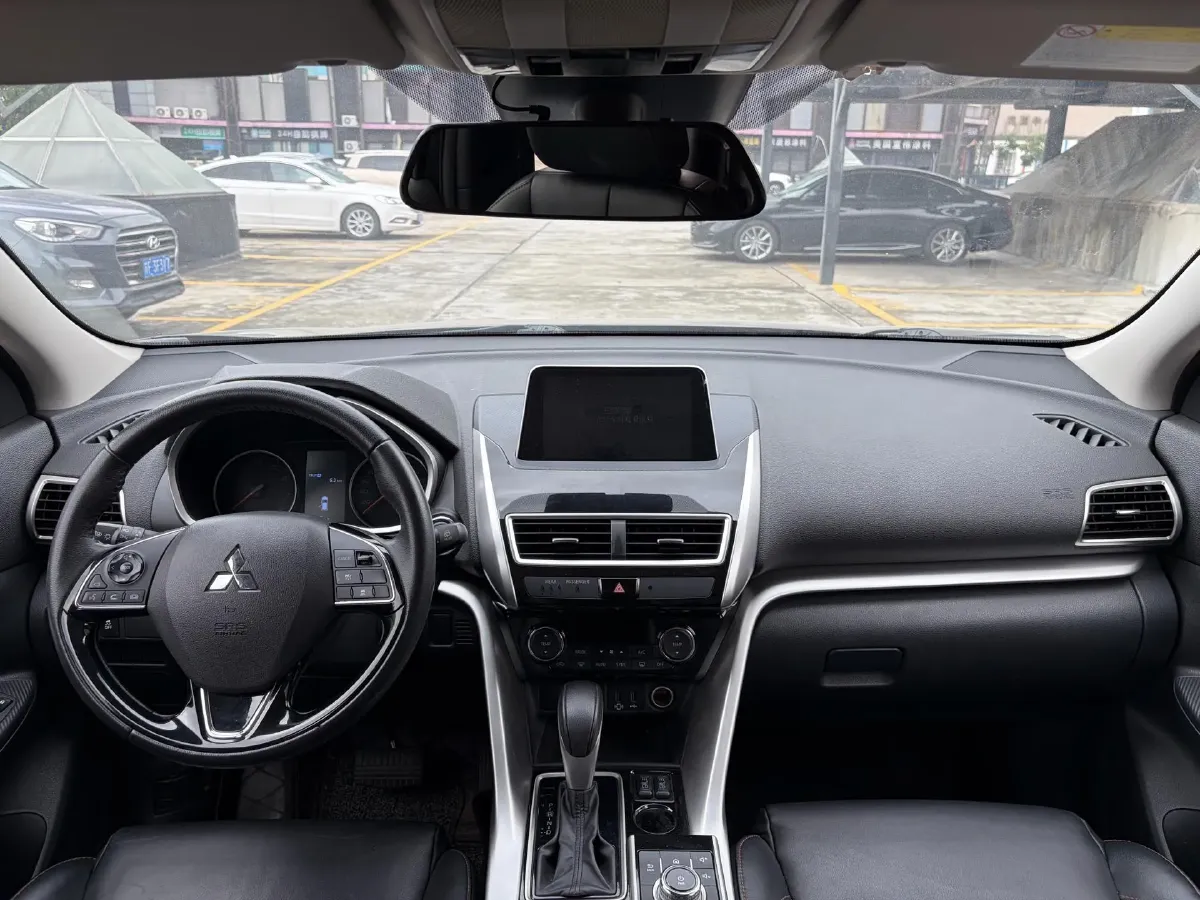 2018 Mitsubishi Eclipse Cross 1.5T 170HP L4 CVT,autocango,china used car exporter,china ev exporter,chinese used car exporter,chinese used ev exporter