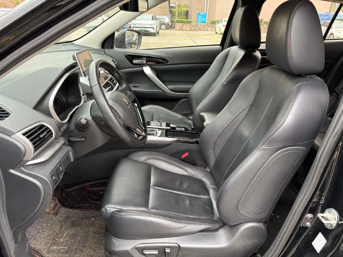 2018 Mitsubishi Eclipse Cross 1.5T 170HP L4 CVT,autocango,china used car exporter,china ev exporter,chinese used car exporter,chinese used ev exporter