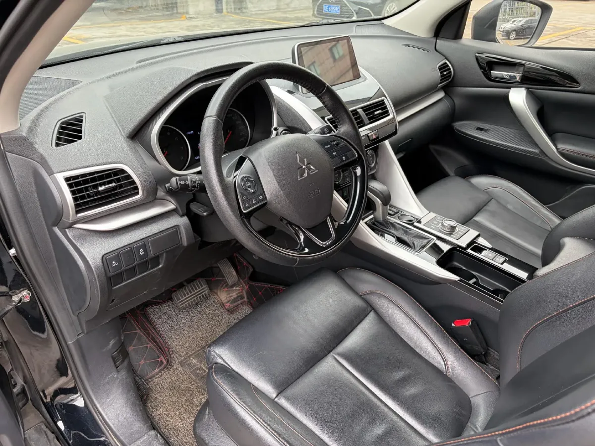 2018 Mitsubishi Eclipse Cross 1.5T 170HP L4 CVT,autocango,china used car exporter,china ev exporter,chinese used car exporter,chinese used ev exporter