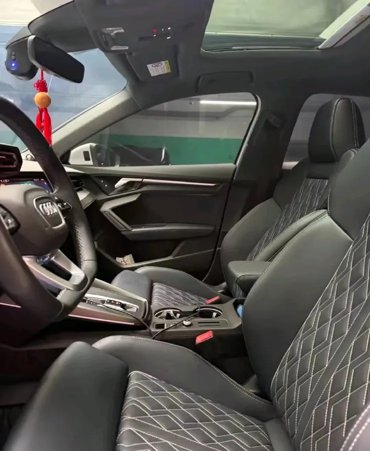 2025 Audi A3 1.5T 160HP L4 7DCT,autocango,china used car exporter,china ev exporter,chinese used car exporter,chinese used ev exporter