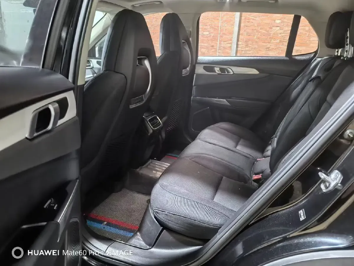 2019 Beijing BJ40 2.0T 218HP L4 6AT,autocango,china used car exporter,china ev exporter,chinese used car exporter,chinese used ev exporter