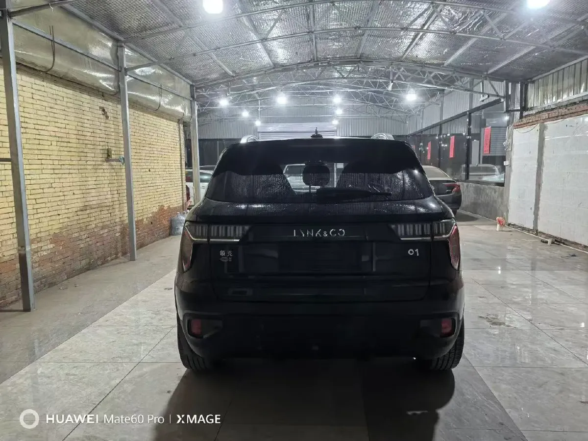 2019 Beijing BJ40 2.0T 218HP L4 6AT,autocango,china used car exporter,china ev exporter,chinese used car exporter,chinese used ev exporter